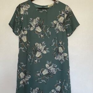 Rokoko by Dazz Blue Gray Floral Short Sleeve Mini Dress size Medium EUC